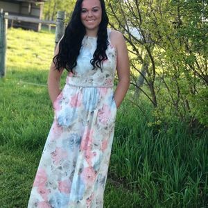 Meet your Posher, Mckenzee